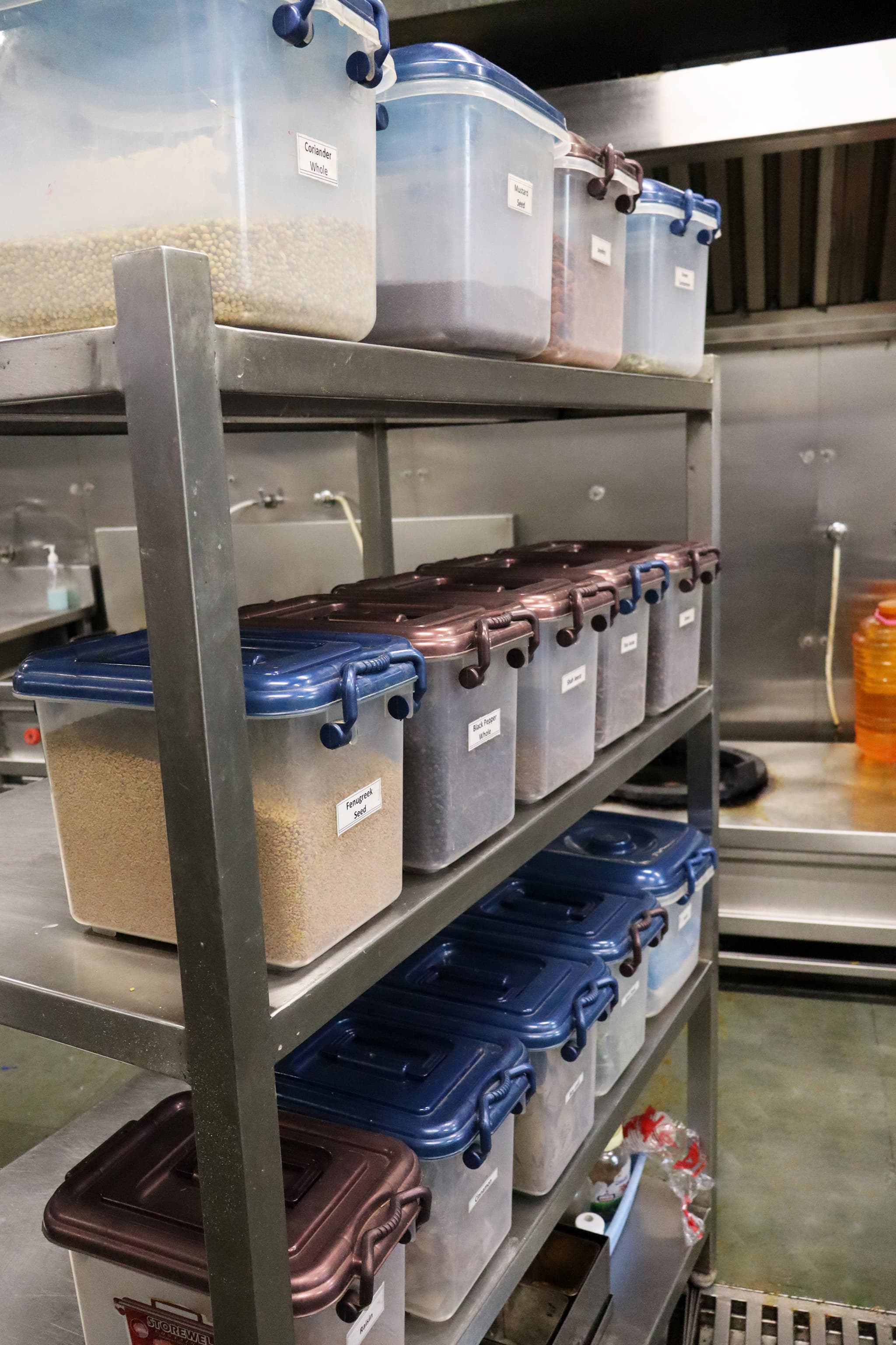 Labelled spice and ingredient storage containers